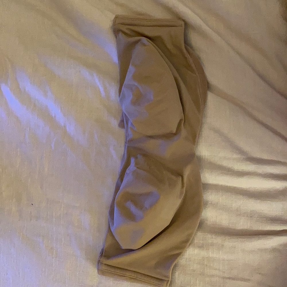 40DD strapless bra by Lilyette